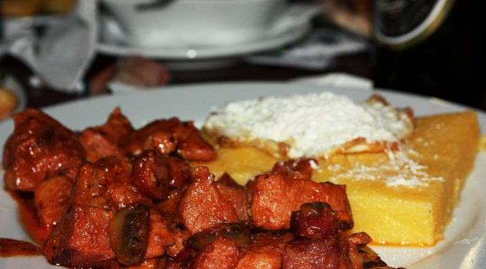 Ce mâncau foştii preşedinţi ai României; Iată preferinţele culinare ale lui Iliescu, Băsescu şi Constantinescu