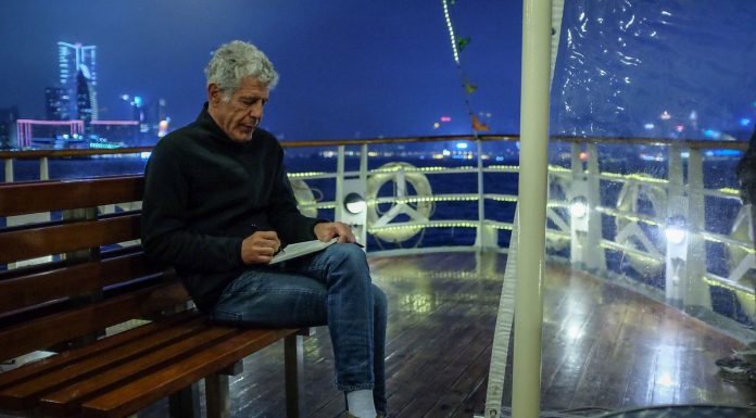 Anthony Bourdain, bucătar şi personalitate TV la CNN a încetat din viaţă