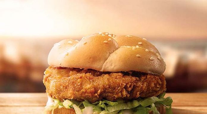 KFC face teste cu o variantă vegană de „pui prăjit”