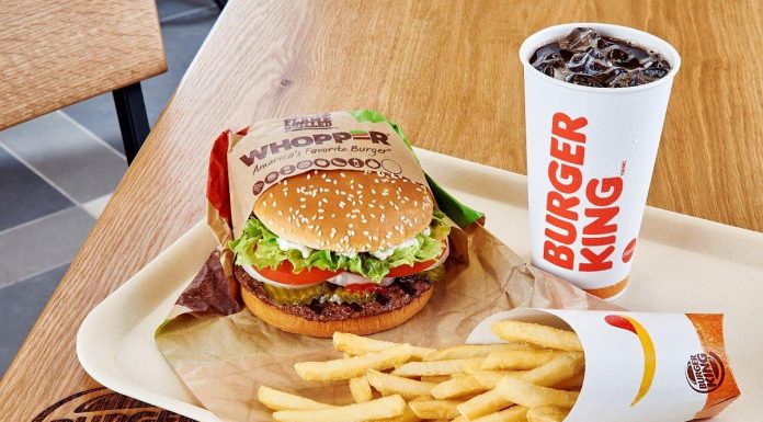 Burger King se relansează în România în septembrie; Iată ce ştim despre revenirea whopper-ului