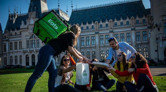 Uber Eats ajunge la Iaşi, al treilea oraş din România în care serviciul este disponibil; Iată ce restaurante include