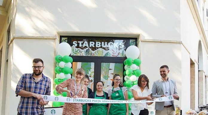 Starbucks a deschis o nouă cafenea în Piaţa Universităţii din Bucureşti