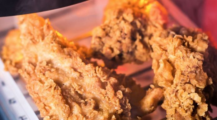 Restaurante KFC şi McDonald’s din Bucureşti închise pentru furt la cântar; Iată ce nereguli erau acolo