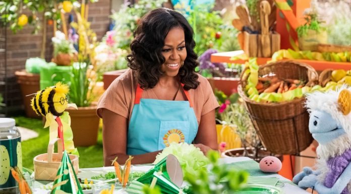 Michelle Obama anunţă o emisiune culinară pentru copii, disponibilă pe Netflix din martie