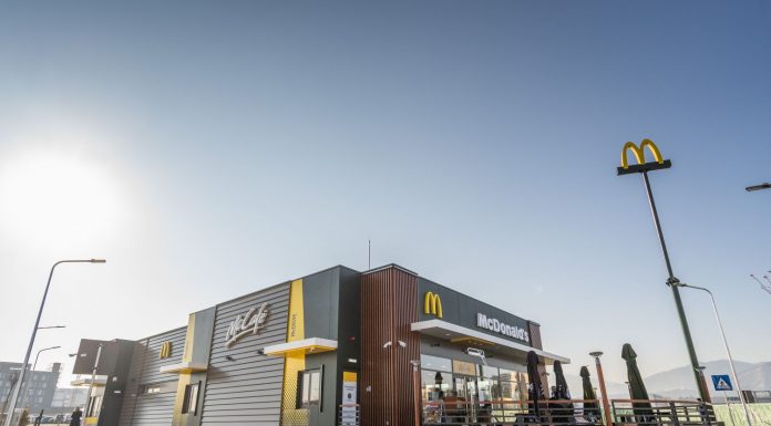 McDonald’s a deschis un restaurant de tip drive-thru la Braşov