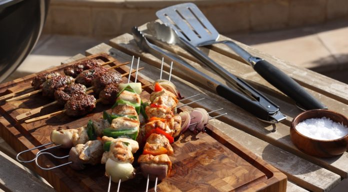 Cele mai bune accesorii pentru grătar la sub 350 de lei pe care le puteți cumpăra în 2021 Ustensile