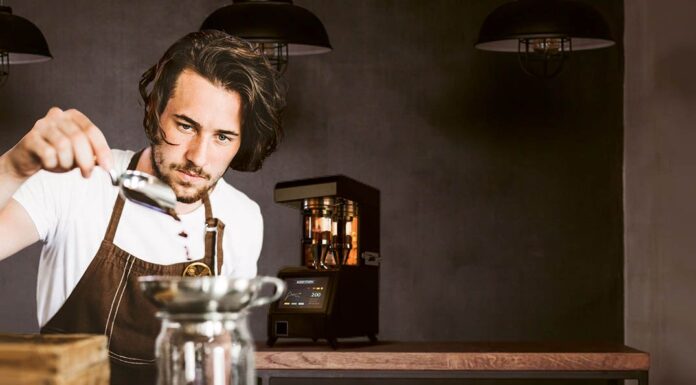 Nestlé a lansat în România ROASTELIER by NESCAFÉ; Soluția completă de prăjire a cafelei dedicată antreprenorilor ROASTELIER