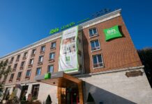 Accor deschide un nou hotel Ibis în România; Va fi inaugurat la Braşov