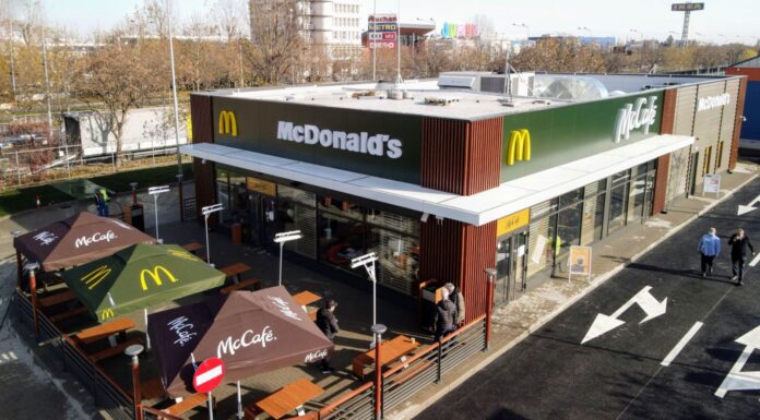 McDonald’s România a deschis restaurantul cu numărul 90; Acesta se află în Bucureşti, cartierul Pallady