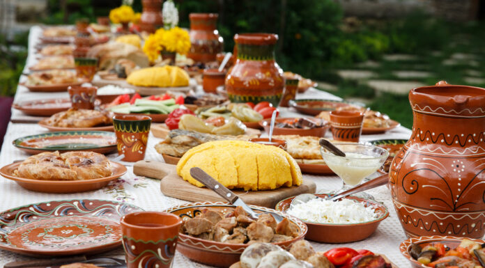 România pe un surprinzător loc 4 mondial în TOP-ul Gastronomic Global alcătuit de celebra publicație TasteAtlas Bucătăria românească