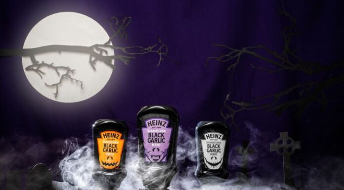 Heinz a lansat o maioneză specială de Halloween cu usturoi negru