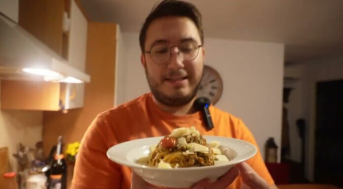 Rețetă SPAGHETE BOLOGNESE 🎅 #10 VlogMas🎄 Culinar cu Denis