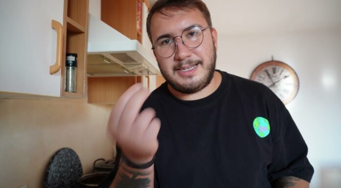 Rețetă ciorbă de perișoare 🎅 #8 VlogMas🎄 Culinar cu Denis