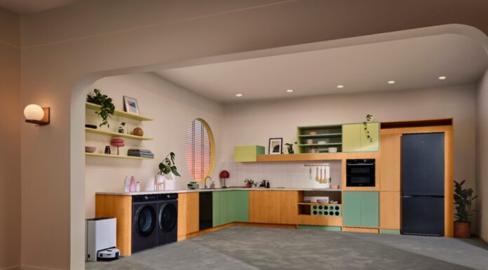 Samsung anunță noua gamă produse premium incorporabile pentru bucătărie în cadrul EuroCucina 2024 Samsung
