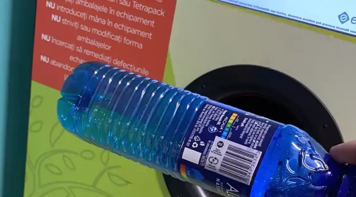 Păcăleală de 50 de bani: Cum „hack-uiesc” românii sistemul de reciclare