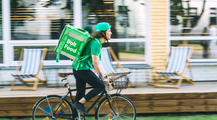 Bolt Food ajunge la Târgu Mureş; Ce beneficii primesc clienţii? Bolt Food își extinde serviciile în Brașov cu oferte tentante pentru clienți