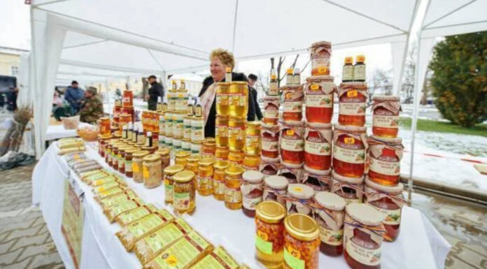 A început Târgul de Miere la Bucureşti, cu peste 100 de expozanţi