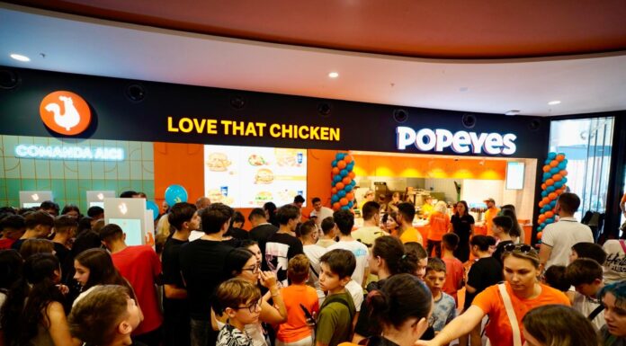 Popeyes ajunge la Cluj-Napoca, cu 100 de sandvișuri gratuite!