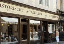 O cofetărie ca un muzeu în Bratislava; Gust imperial, rețete vechi de două secole O cofetărie ca un muzeu