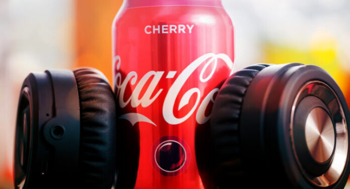 Coca-Cola lansează real thing records