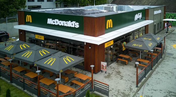 McDonald’s inaugurează un nou restaurant în inima Iașului, cu accent pe tehnologie