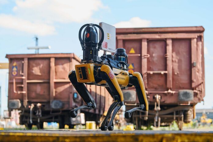 Robotul Spot