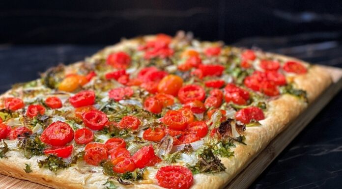 Focaccia, pâinea italiană simplă făcută acasă